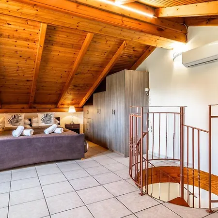 Marketos Maisonette 2pax Apartman Zvoronáta